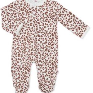 MAGNETIC ME E=MC2
Baby Girl Pink Leopard Magnetic Footie 6-9 Months
